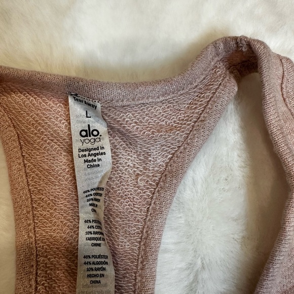 ALO Yoga Mauve Tank Top - Picture 4 of 5